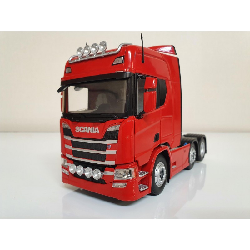 Scania R500 6X2 Red 1:32 Scale